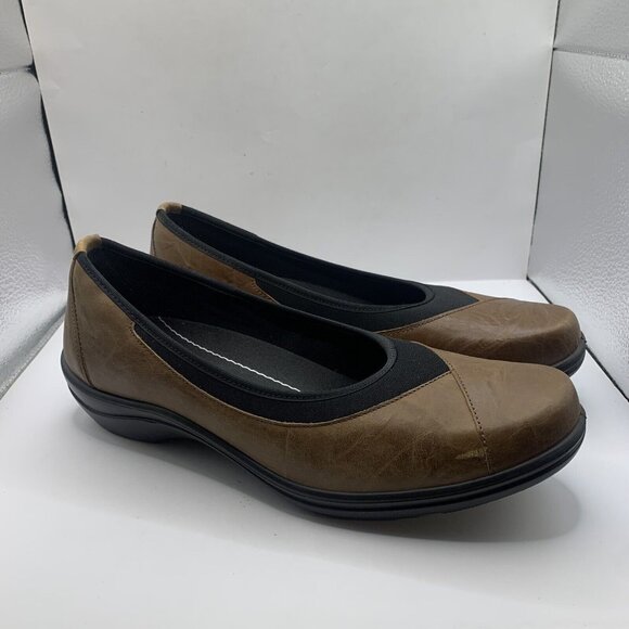 Romika 'Cassie 21' Wedge Flat Brandy size 42 US 11 leather brown slip on - Picture 1 of 9